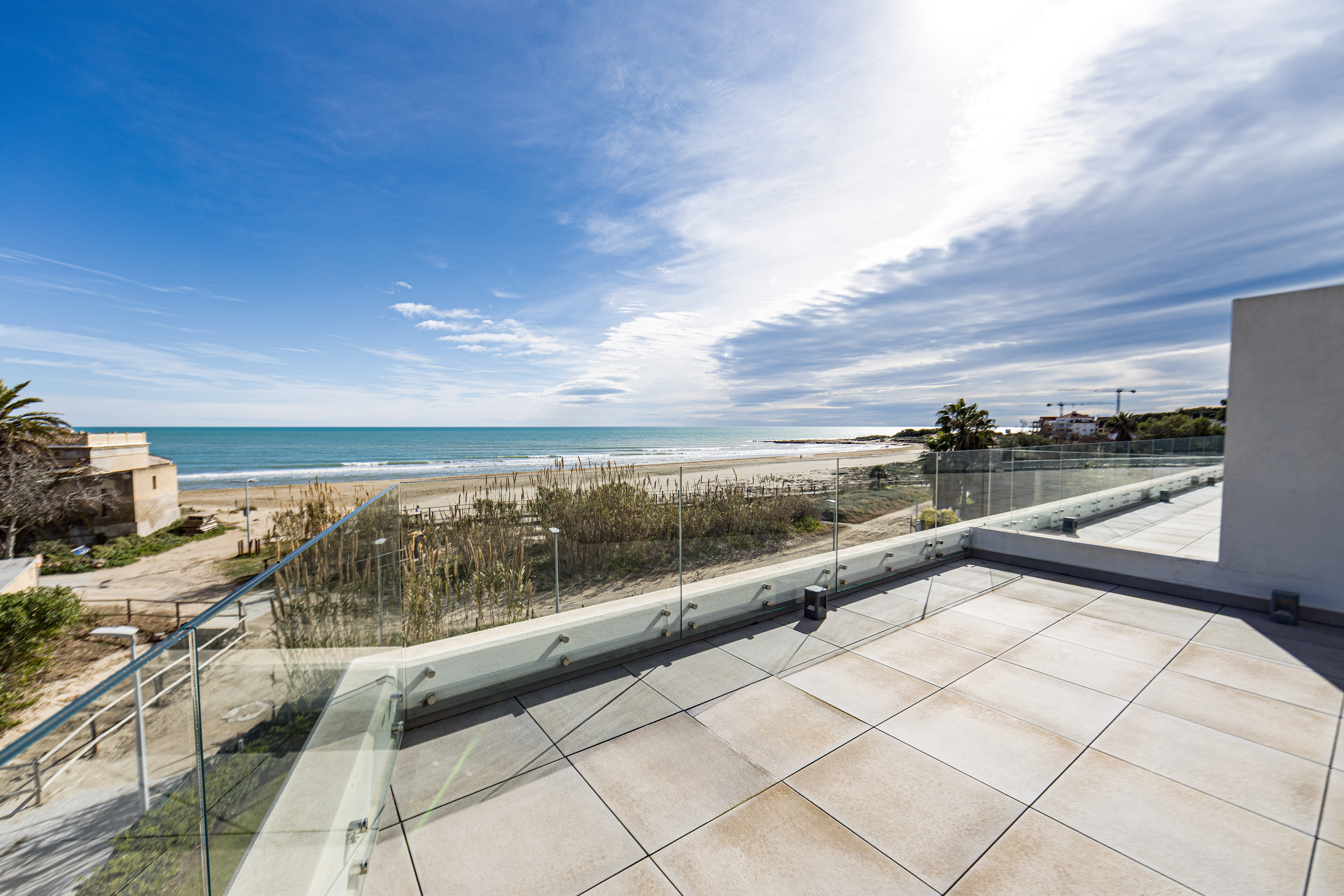 Villa Apareada de lujo frente al mar en Alcossebre – Residencial El Barco