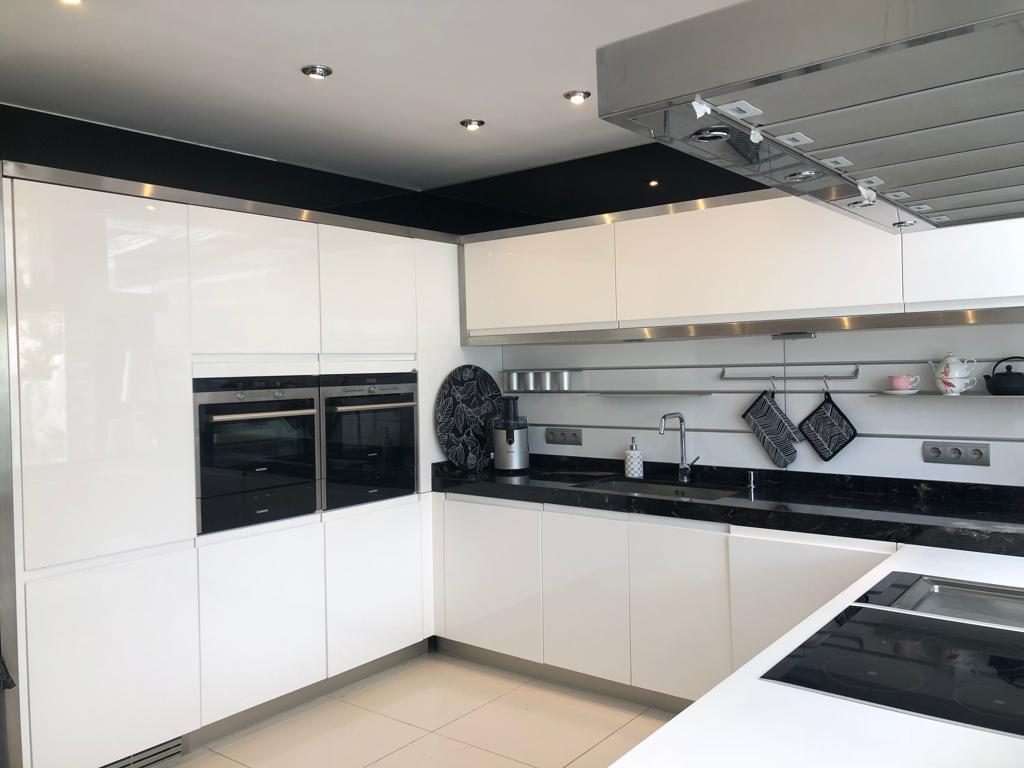 4a36010a-66ad-4b21-b0f9-abf5f6656e79