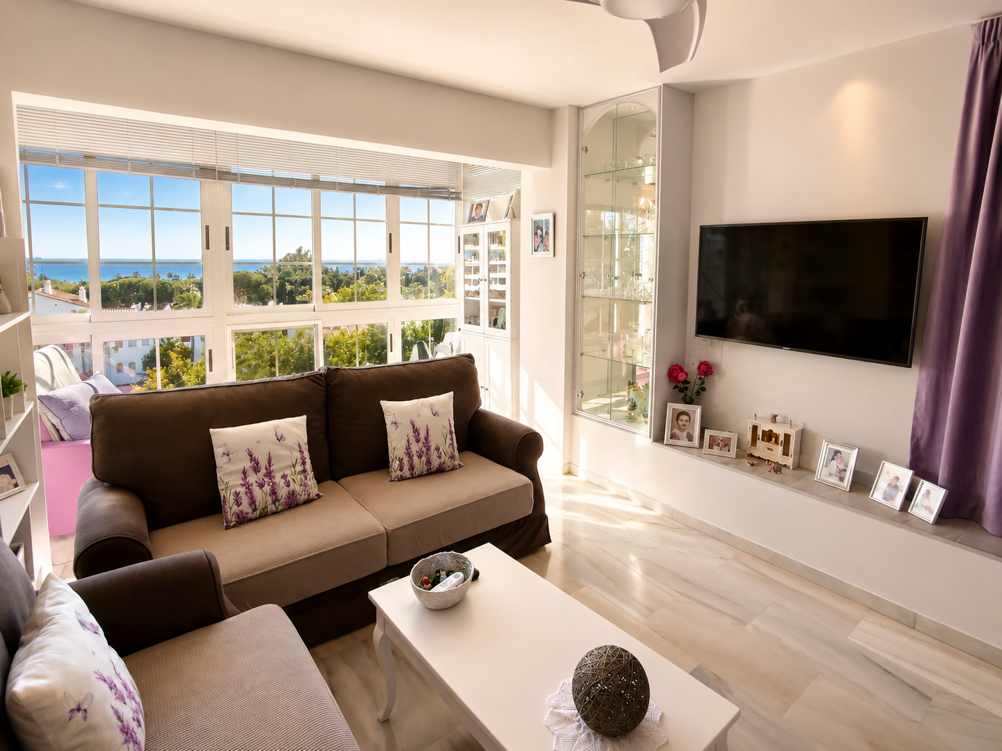 Bonito apartamento con vistas al mar, Puerto Banús