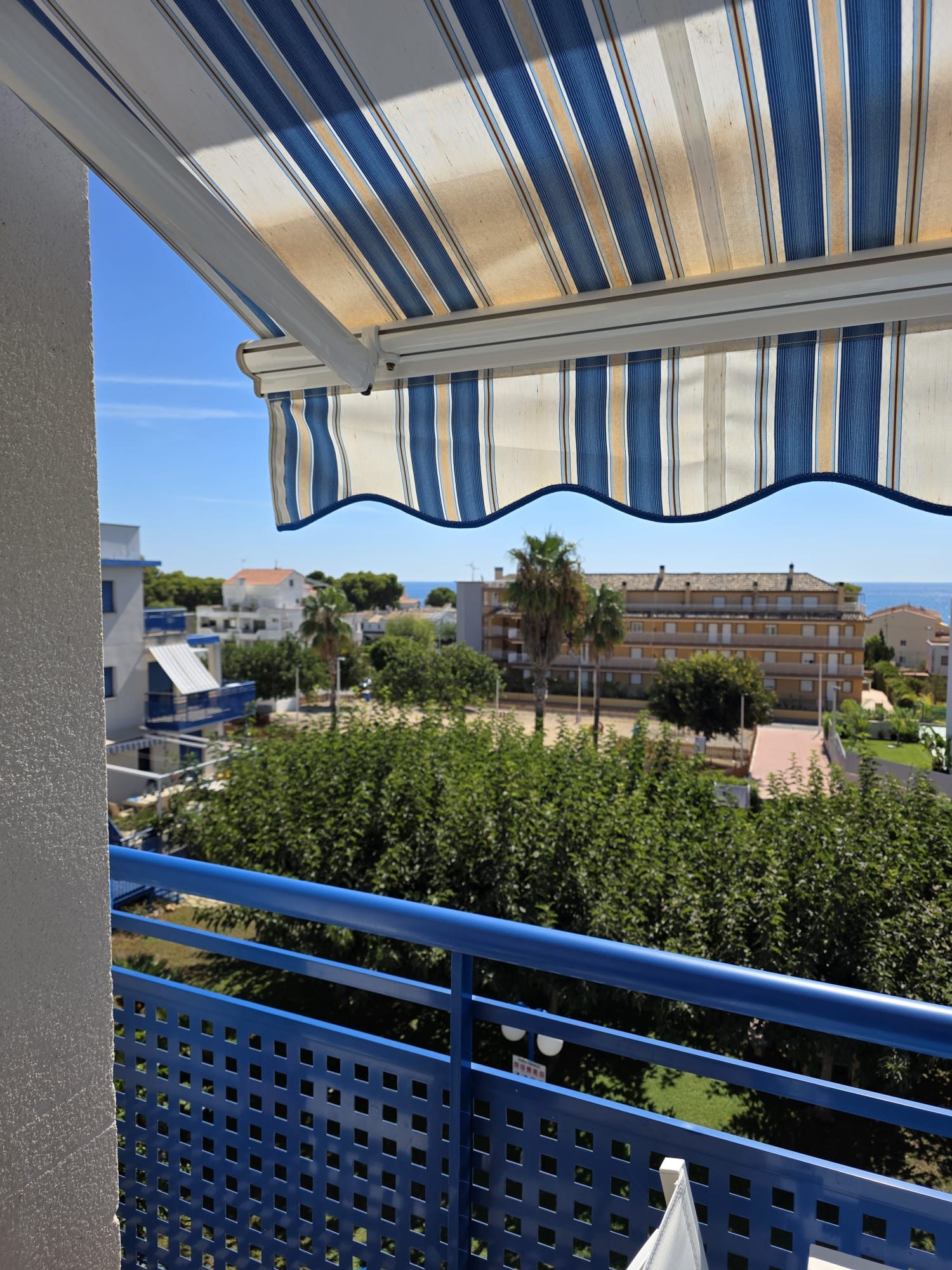 Apartamento de 2 dormitorios con terraza y vistas panorámicas