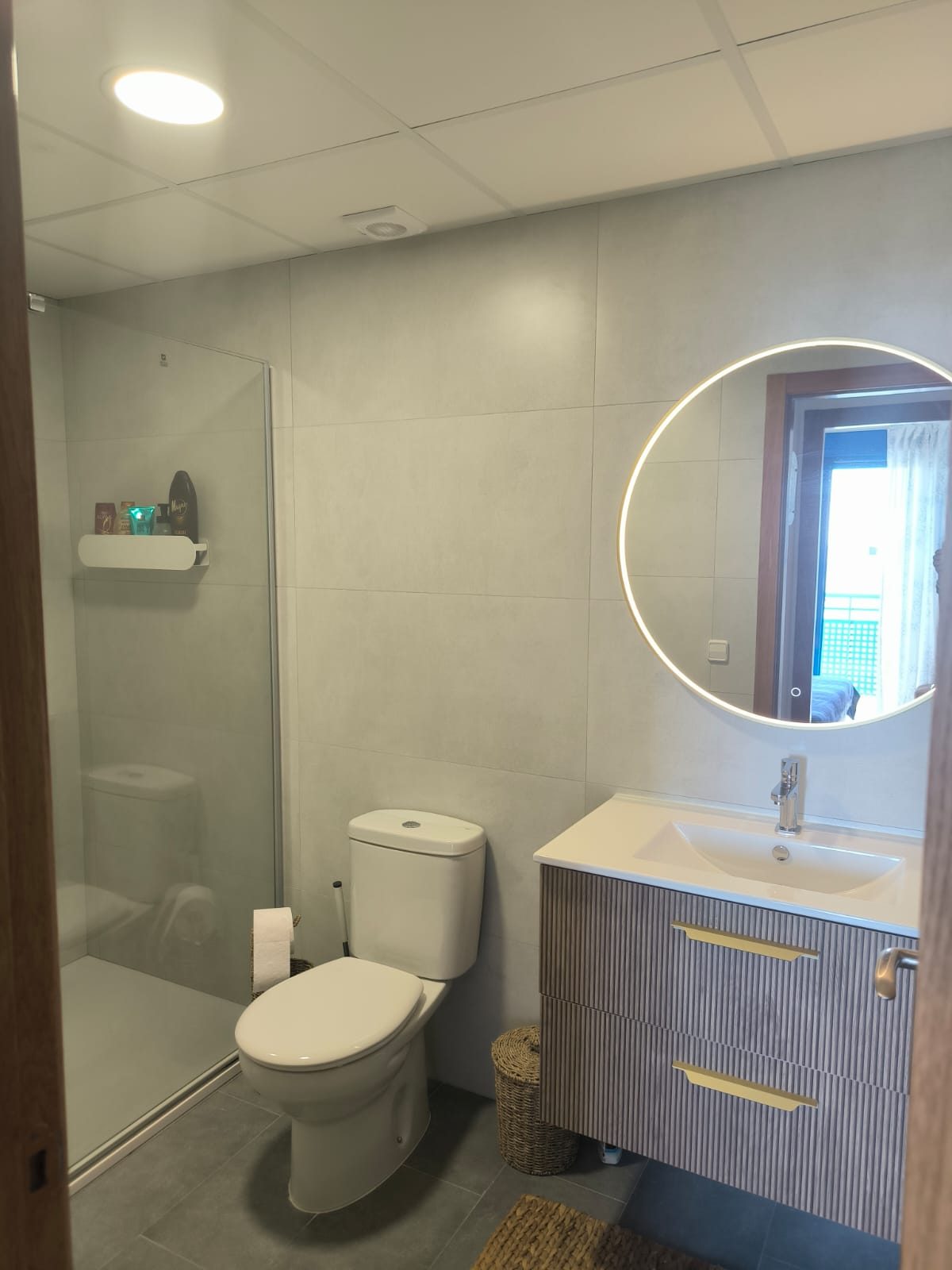 Apartamento de 2 dormitorios con terraza y vistas panorámicas
