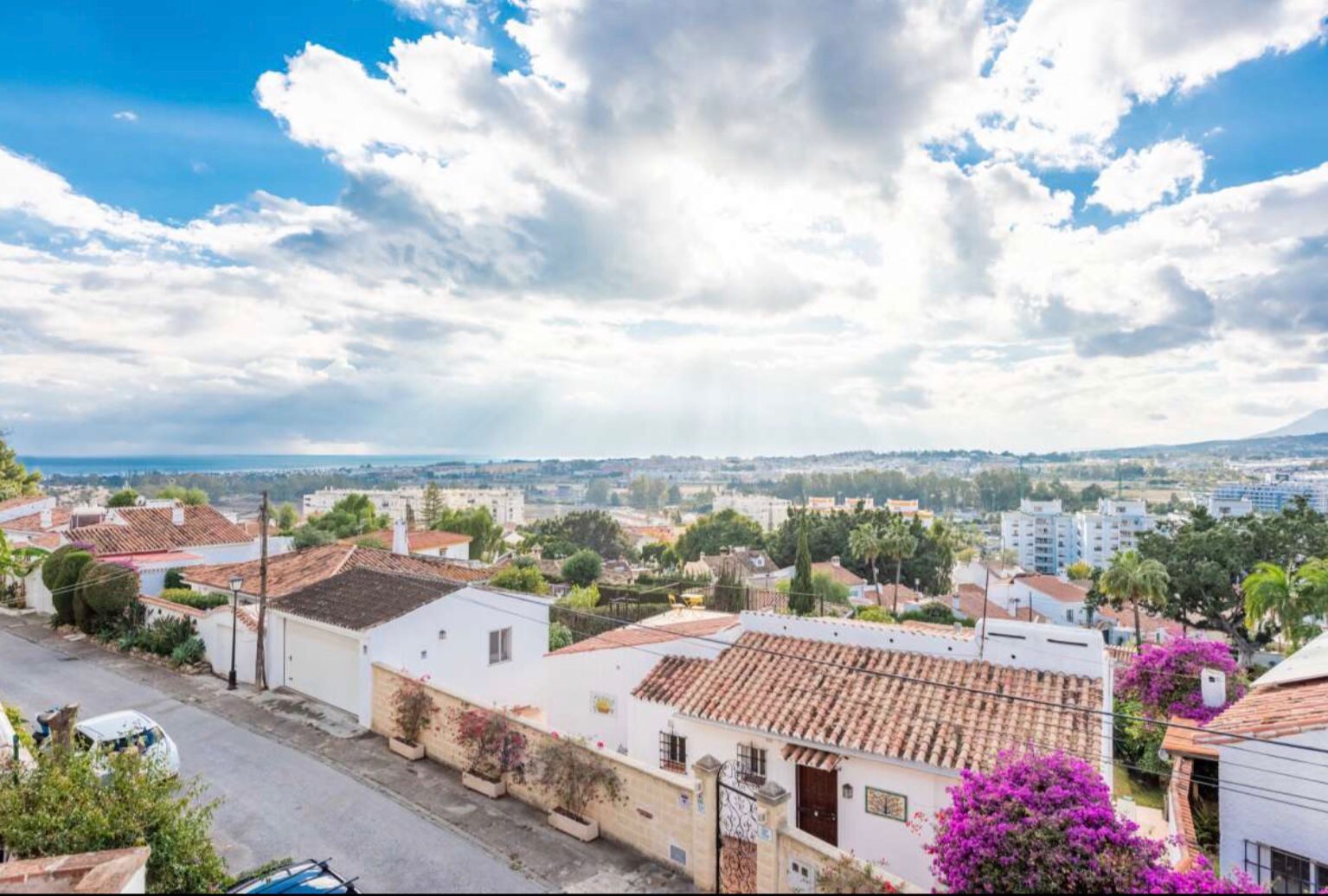 Maravillosa Adosada con Vistas al Mar, Nueva Andalucía