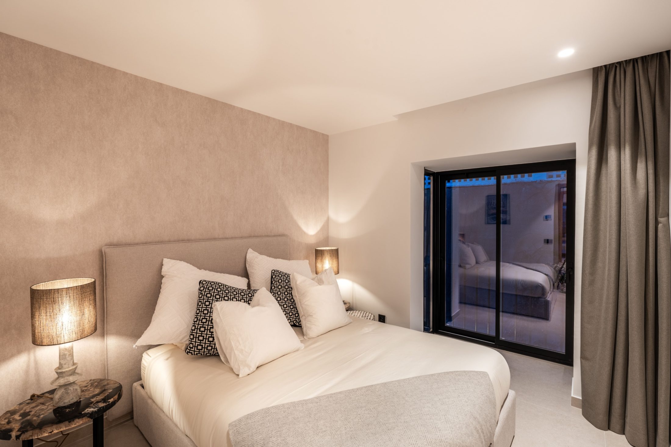 Casa Aaron - The Agency-17