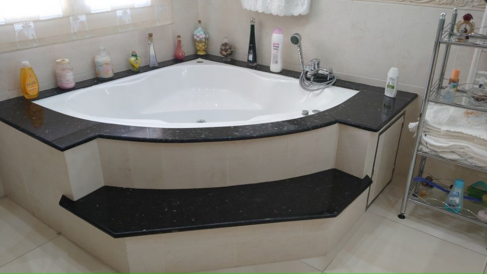 08471033-80bd-45f3-b012-41f7e13bde5a