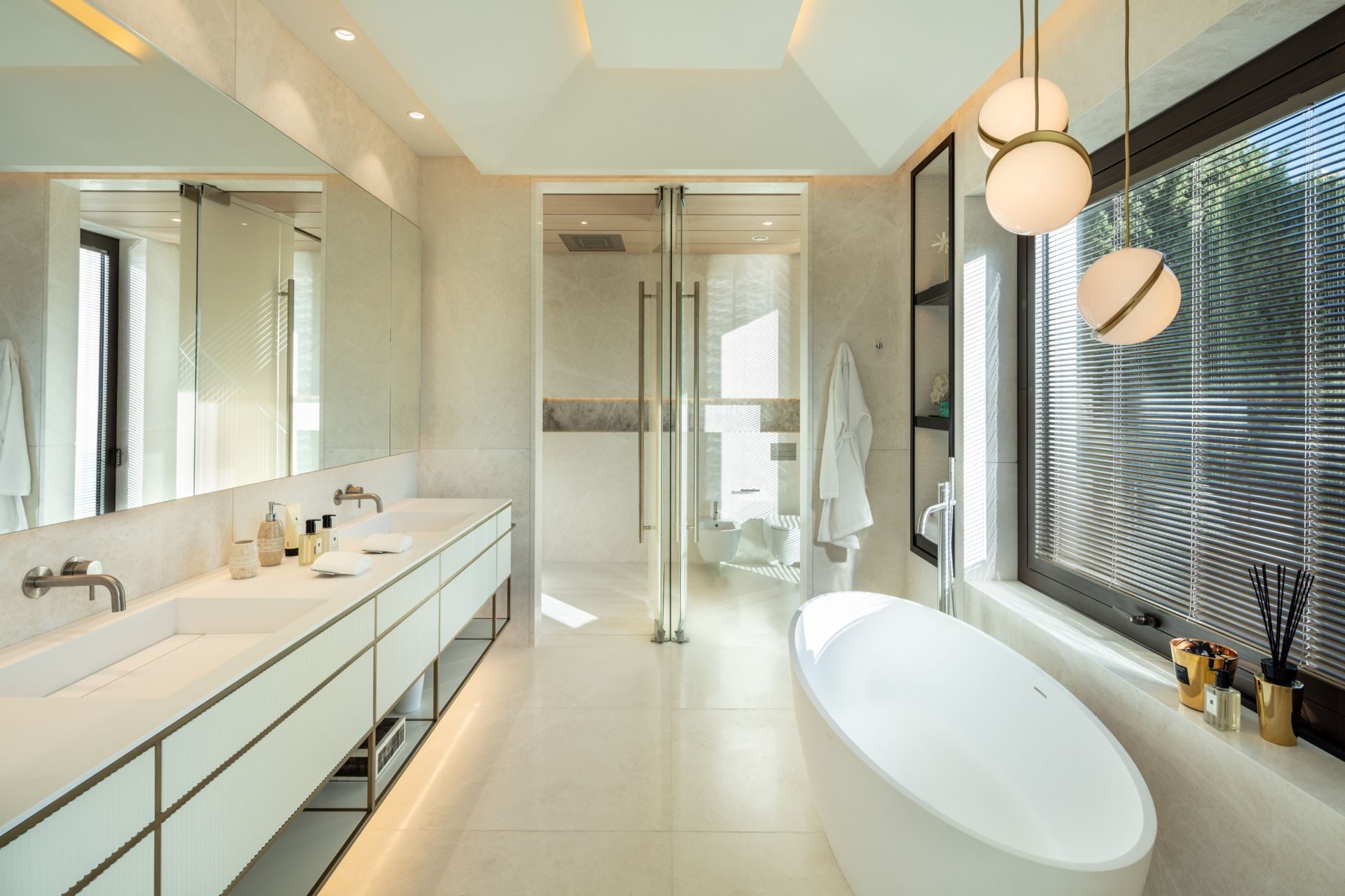 5c61e56e-eb0c-4591-9a2a-22d8cb805185