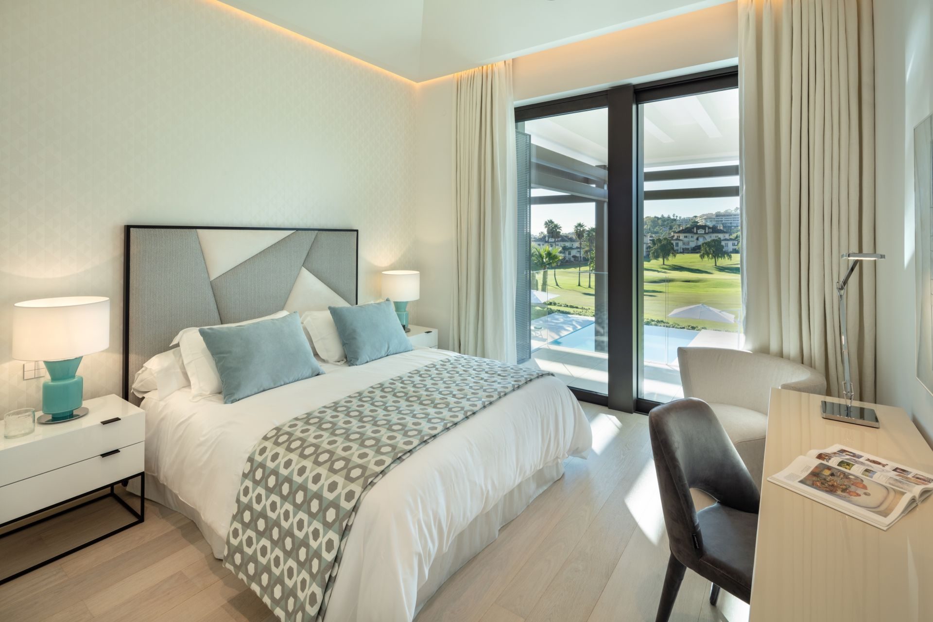 169bbe67-d483-4d0f-b40d-efbd38de6524