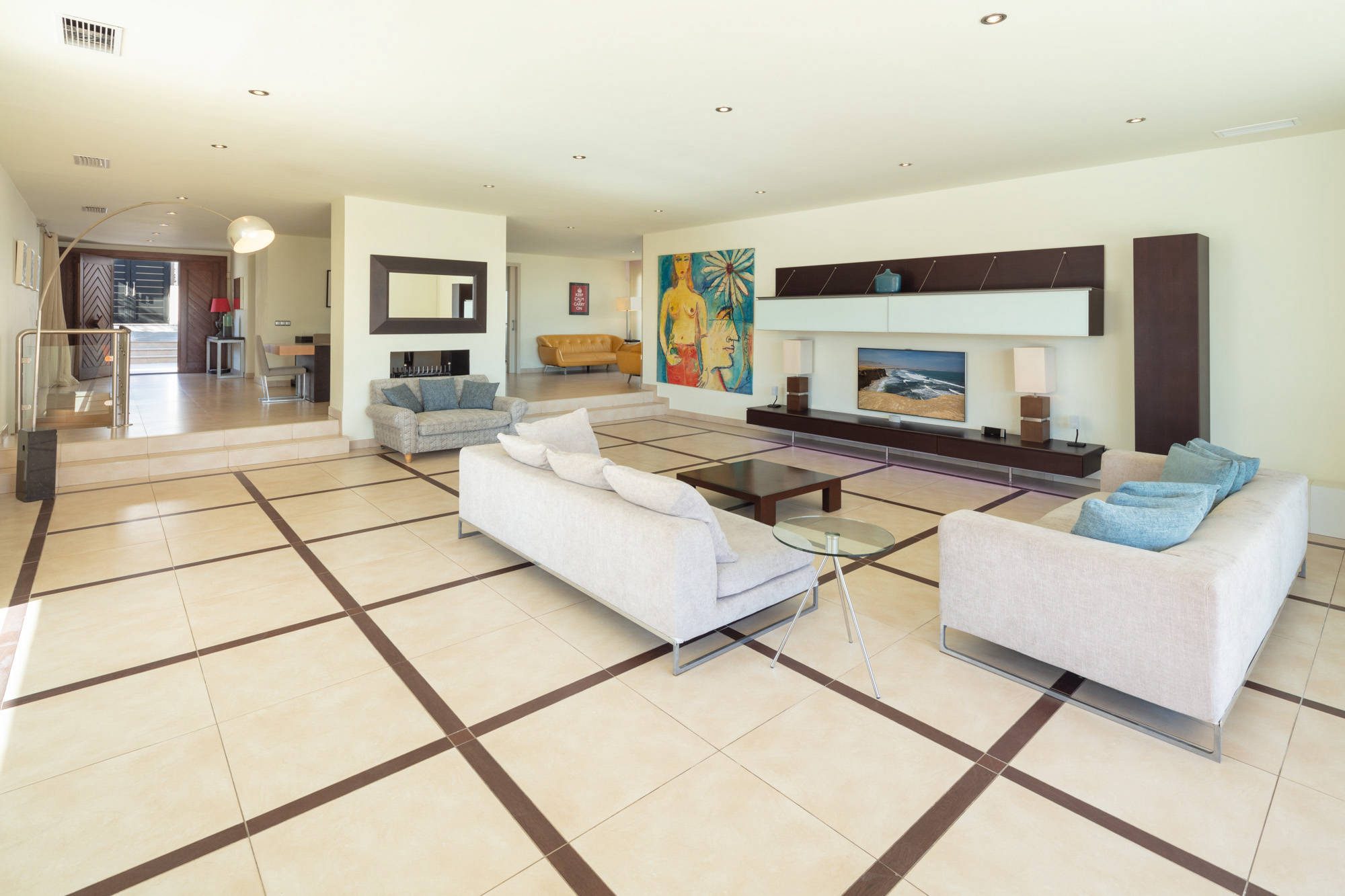 untitled-7-2000x1333