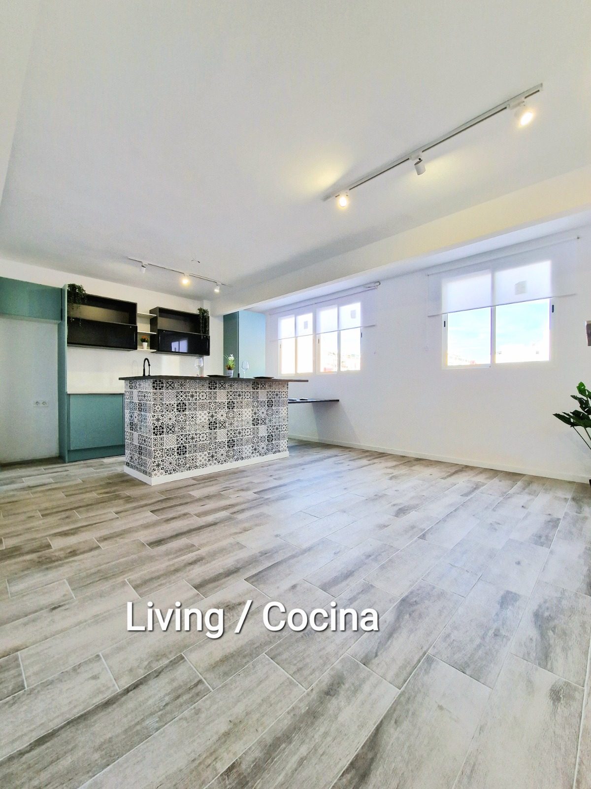 8ad24037-1246-40ce-b0c0-bea7cd3f9f41