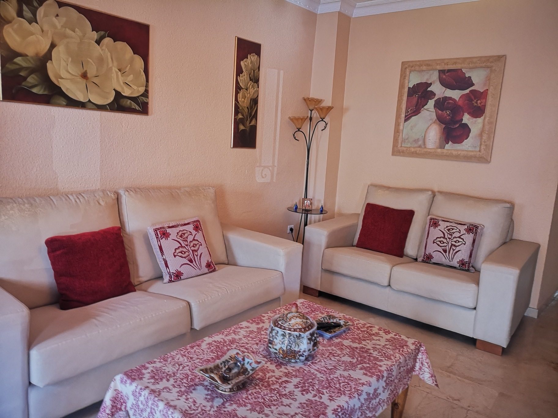 Spacious house in Estepona old town