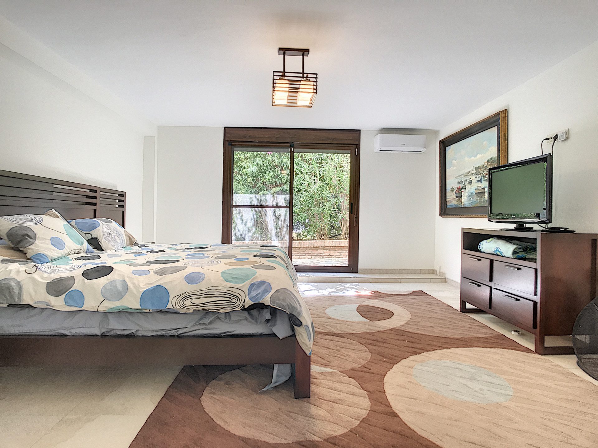 8f3ce8c0-675d-4750-929b-762fc0bcd30b